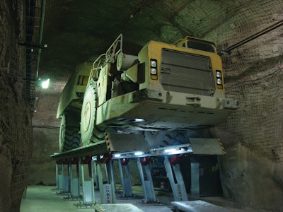 Stertil Koni Vehicle Lift 10783921