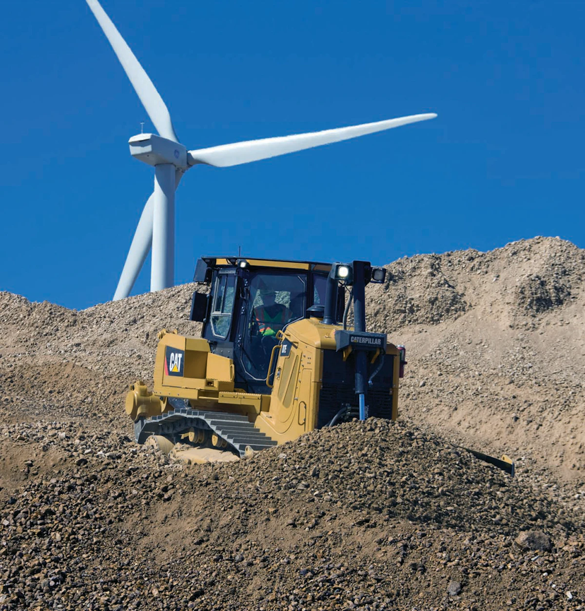 Cat Says 500 Hybrid D7E Dozers Save 1.4 Million Gallons of Diesel