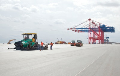 A pavement satisfying the requirements of a container port was to be built on an area of 1.35 million square meters.