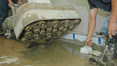 A quick-change system requires less time for changing abrasives, shortening the time machines stand idle on the job.