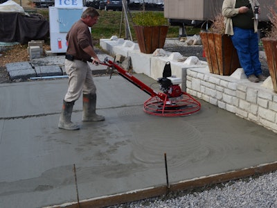 Lythic and MTSU will hold public Day1 trowel aid tests as the 2013 World of Concrete and are looking for contractor volunteers.