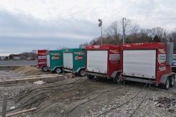 Engineered for reliable performance, the E3000 comes standard with 3,000 ft. of hose, allowing it to effectively cure up to 6,000 sq. ft. of concrete, up to 18,000 sq. ft. with accessories.