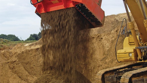 ALLU D-Series screener crusher buckets are capable of processing materials ranging from topsoil and clay, to blacktop and milled asphalt, to C&D waste and even glass.