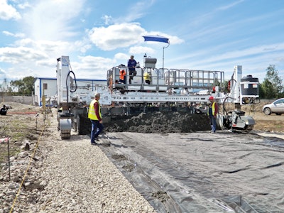 Guntert & Zimmerman's S600 slipform paver was designed to span the single-lane to mid-sized size range.