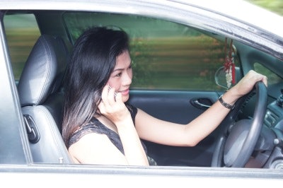 Employers continue to be concerned about the risk and liability posed by employee use of mobile devices while driving on the job.