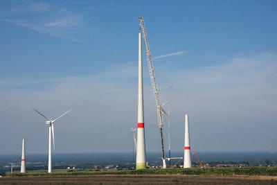 The Terex AC 1000 crane was set up with an SSL configuration, a 207-ton counterweight and a 177-ft.-long luffing fly jib on a 39-ft. variable extension (VA) for erecting five wind turbines in Germany.