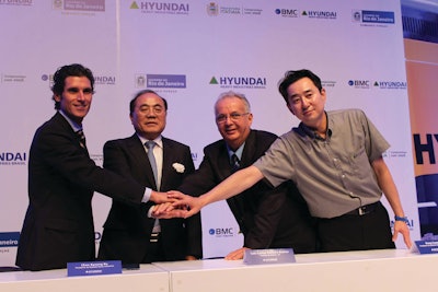 Dignitaries from Hyundai Heavy Industries Co., Ltd, BMC, the state of Rio de Janeiro and the city of Itatiaia attend a completion ceremony for HHI’s first construction equipment factory in Brazil.