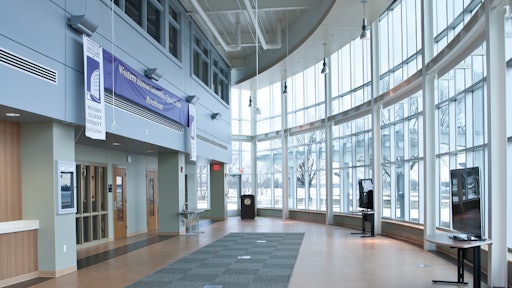 Daylighting, shown here in the open student area, provides nergy savings through the reduced use of electricity and the warmth gained from solar heat.