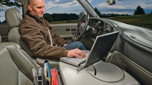 Road Master Series Auto Exec Desks From Mobile Desk For Construction Pros