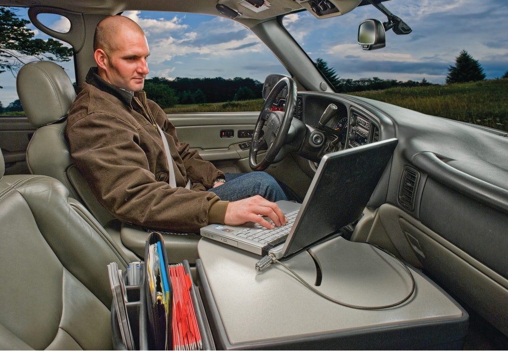 AutoExec RoadMaster Truck Desk