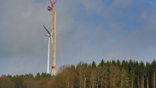 The Terex Superlift 3800 crane was put to use on the day it was received to erect wind turbines at a German wind park.