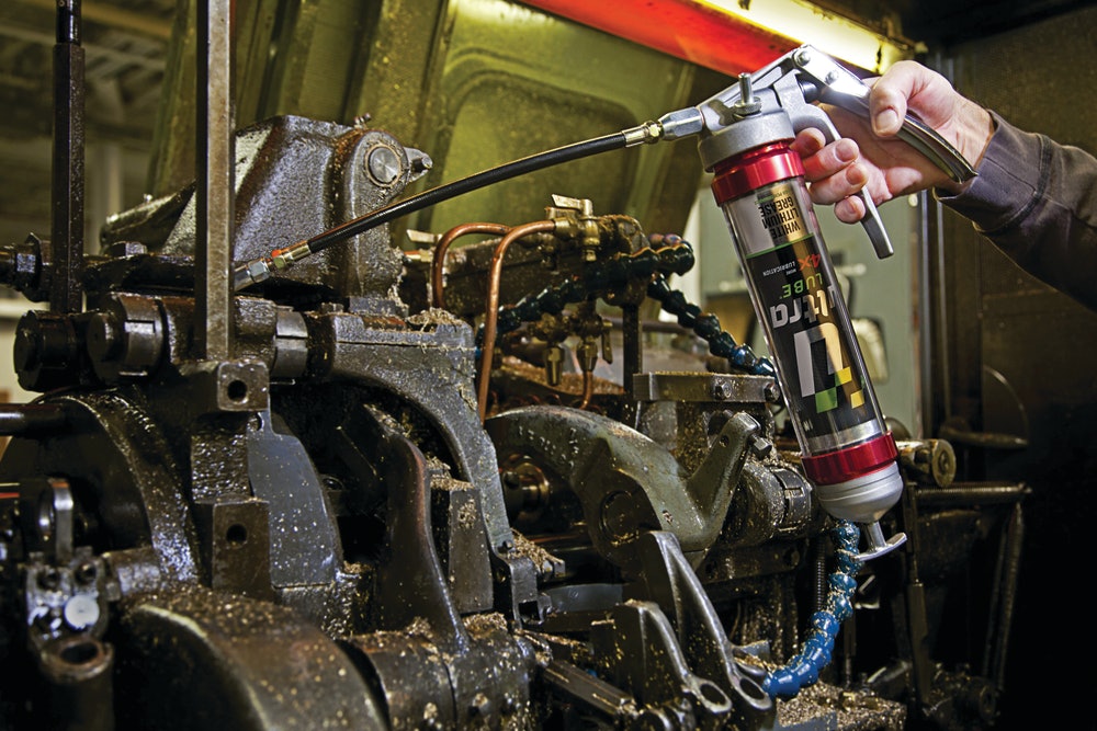 Plews/Lubrimatic UltraView Grease Guns From Plews, Inc. / Plews