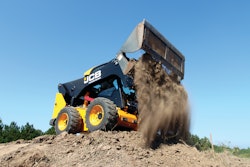 If you are trying to dump into a truck that exceeds the lifting height capacity of your machine, you can simply open the jaws of a 4-in-1 bucket and let material flow out