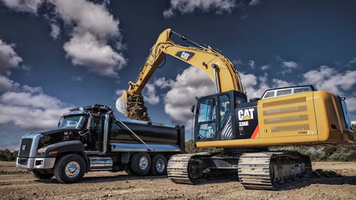The 336E H reduces fuel consumption by up to 25% which translates up to 66 tons less CO2 produced than the standard 336E over the course of a year and is equivalent to taking 24 hybrid cars off the road.