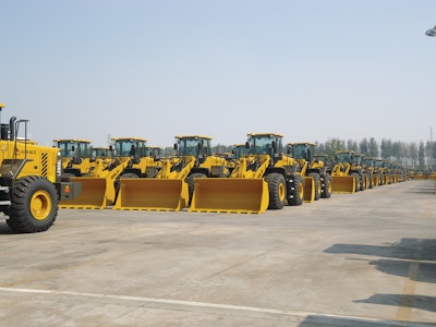 SDLG's facility in Linyi, China produces 45 wheel loaders a day.