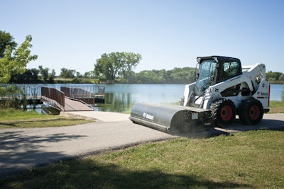 Bobcat S650 Cleaning Path With 11293308