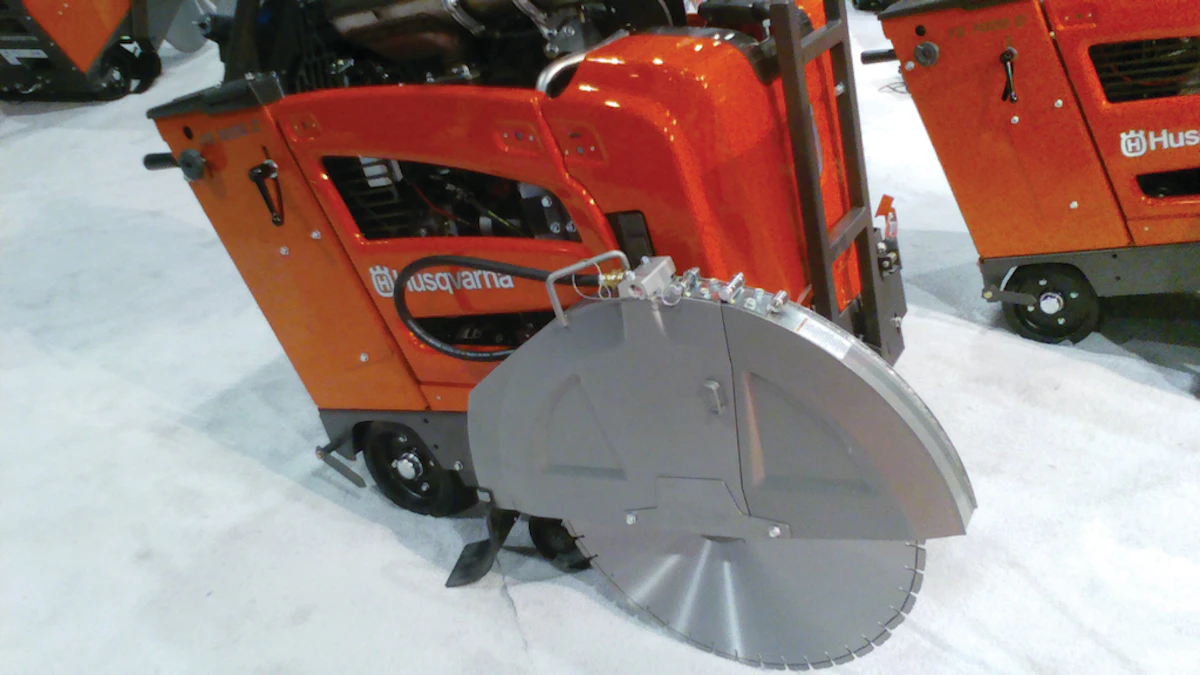 Husqvarna FS 5000 D Flat Saw From: Husqvarna Construction Products ...