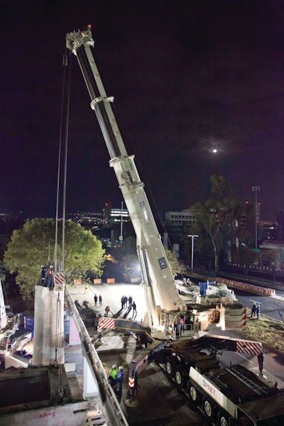 ICA used Terex’s AC 500-2 all-terrain cranes to erect the main concrete columns, beams and components of Mexico's first elevated road.