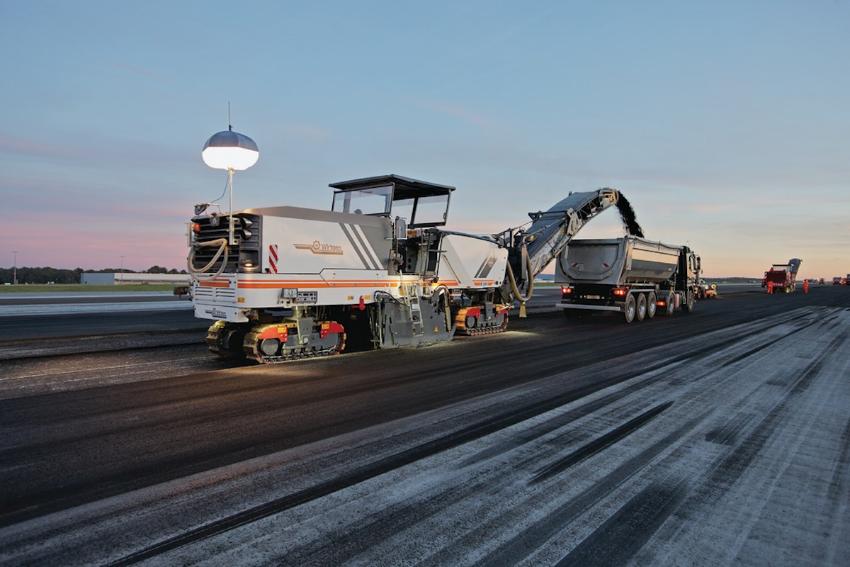 NZG Wirtgen W250i asphalt-milling 路面切削機 NZG Wirtgen W 250i Cold Milling Machine 'Eurovia' by Cranes
