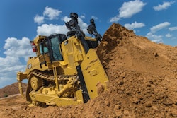 Cat D9t Dozer Pushing Dirt Fro 11416872