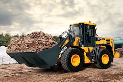 Hyundai's wheel loaders are equipped with the Hi-mate remote monitoring system, which provides access to vital machine service and diagnostic information via any computer or smartphone with Internet access.
