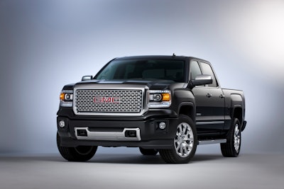 2014 Gmc Sierra Denali Front Threequarter Studio 031