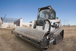 T630 With Vibratory Roller 13 11488101