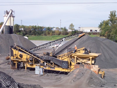 After the purchase of the RDS-15, Riverside was able to process recycled asphalt and concrete, two brand-new markets for the little Wallace company.