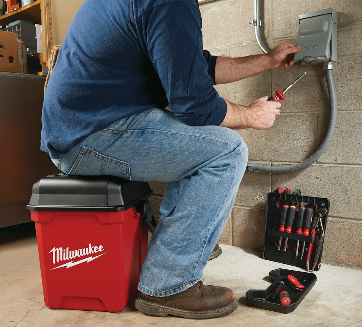 Milwaukee 13 jobsite work box discount