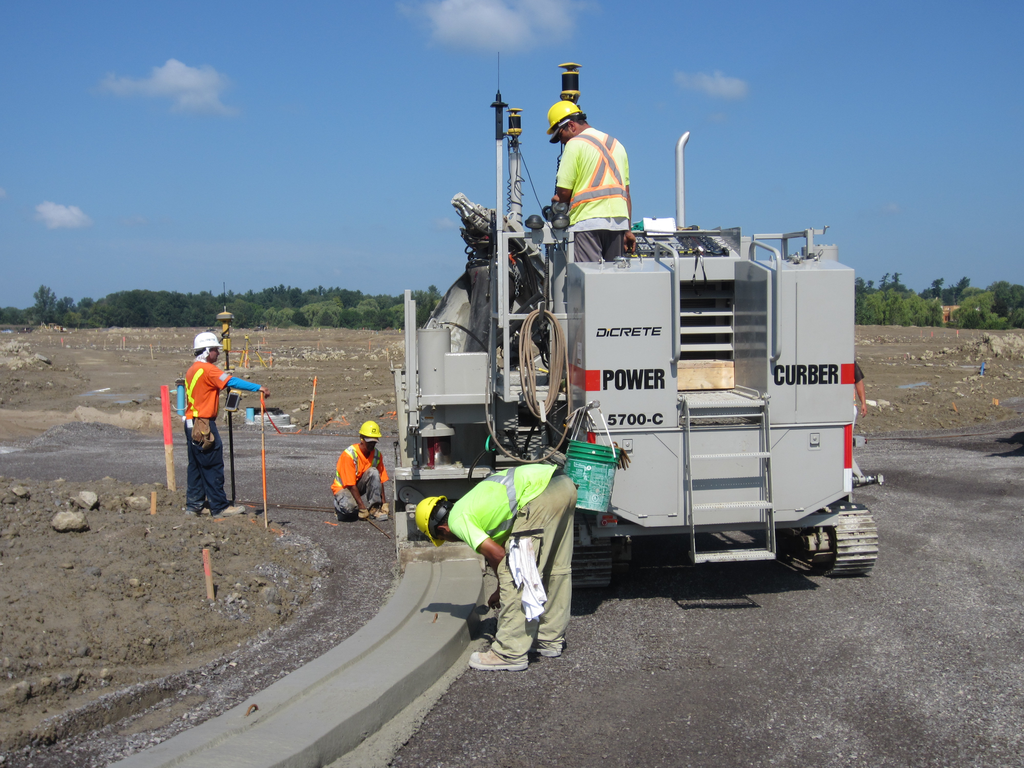 Gps Machine Control Curbs Costs On Huge Residential Subdivision For Construction Pros