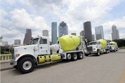 McNeilus has delivered 40 McNeilus Bridgemaster ready-mix trucks to Argos USA. Twenty of the new vehicles are now on the job in Houston, Texas and the remaining 20 will serve customers from facilities surrounding Dallas, Texas.