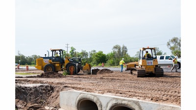 EHC, Inc. is doing the site development work on the two-mile State Road 78 widening project including shoulder work, drainage improvements and excavation for two water retention ponds.