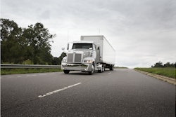 Western Star Hwy 5700 Xe Day Cab 002r 541223617203e 541765002ccb3
