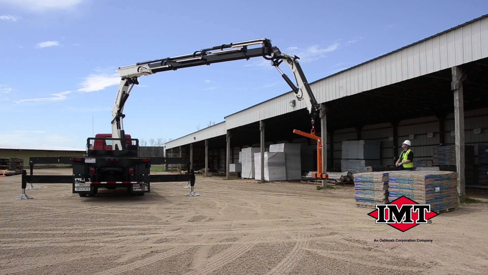 Video: Iowa Mold Tooling (IMT) Articulating Cranes