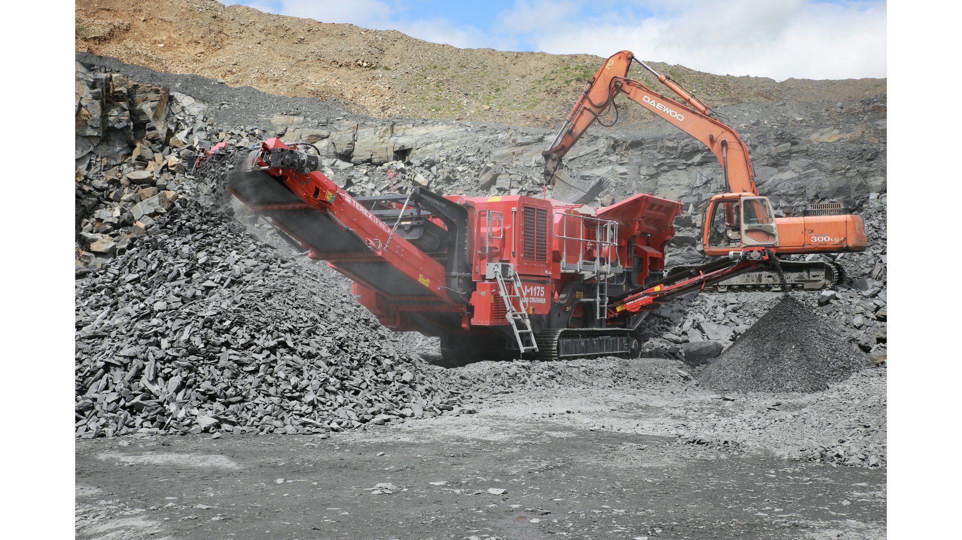 ユラリズム J-1175 Tracked Jaw Crusher | Rock Crushing Machine