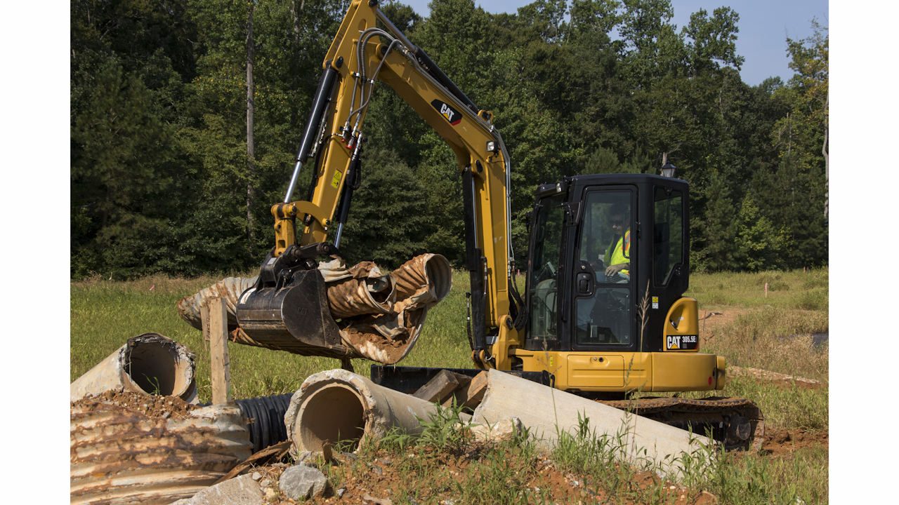 Cat Mini Excavator Works As Hard With 25 Less Power From Caterpillar Cat For Construction Pros