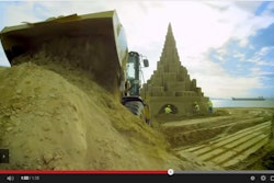 12092014 Cat Sandcastle 548711f9810ed