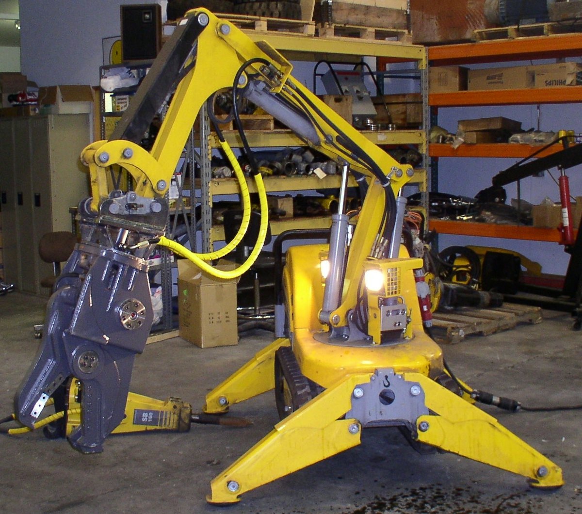 Metal Shears Attachment Series From Brokk Inc. For Construction Pros