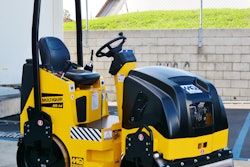 Multiquip AR14H Tandem Roller 54b69c055d699