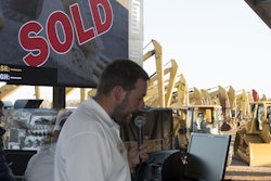 More than 21,000 people from 132 countries attended -- onsite and online -- the first IronPlanet/Cat Auction Services joint sale in Kissimmee, FL. Results more than doubled Cat Auction Services’ previous Florida sale record.