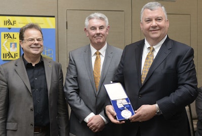 handover2015 551b0b5e3b858