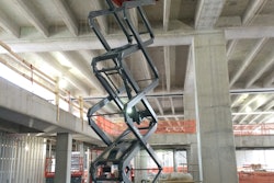 More than 200 Skyjack aerial work platforms are expected to help complete Vikings Stadiums, including 38 DC electric scissor lifts.