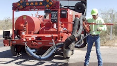 2015 05 Crafco Magnum Spray Patcher Demo 1 554bada233023