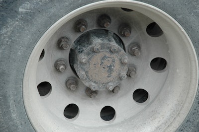 Make sure to tighten bolts in the correct pattern. ALWAYS tighten and torque wheel nuts in a star pattern starting at the 12 o’clock position. Stud-piloted systems have a dry torque and hub-piloted systems have an oiled torque.
