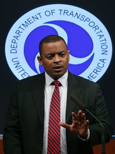 anthony foxx 5550fbc953266