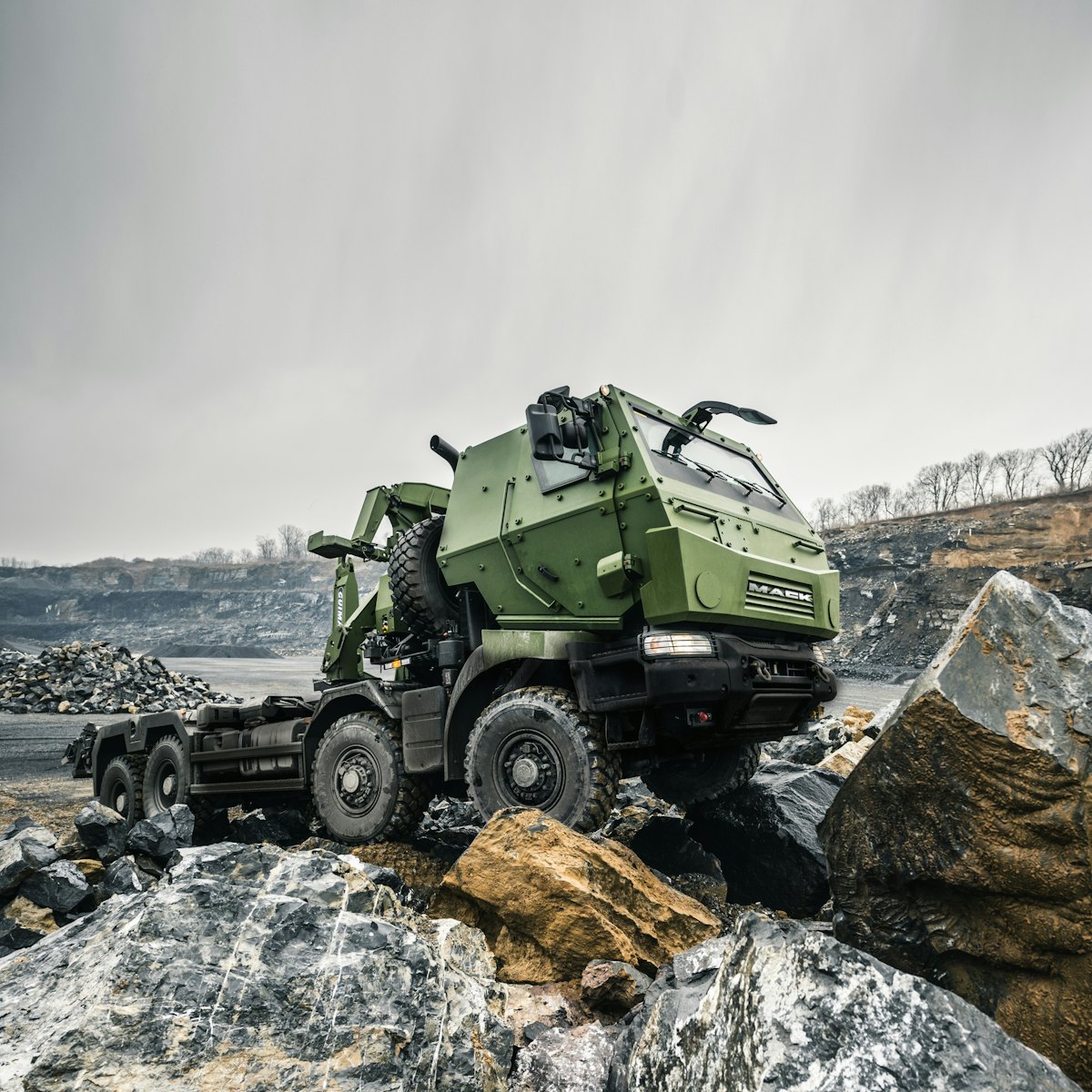 Mack Defense to Supply 1,500+ Trucks to the Canadian Armed Forces | For  Construction Pros