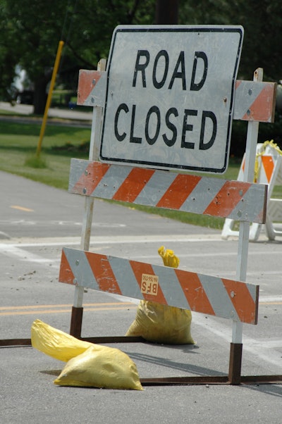 RoadClosed 55b951b7cfbdd