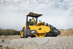 Volvo SD115B compactor 559e7d2d785f2