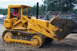 1965 Cat 955H Traxcavator 55b57a012b12f