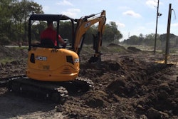 Video: What Rooter Man Plumbers Loves About Its JCB 8035 ZTS Compact Excavator